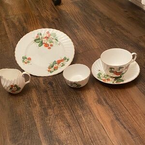 Charming Floral Dinnerware Set with Cream Accents